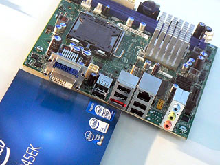Intel DQ45EK Mini-ITX board